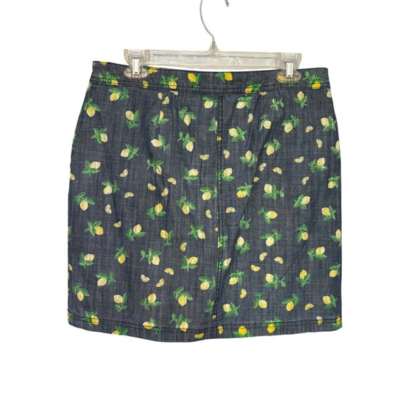 Karen Scott Women's Lemon Print Denim Skort Size 8 Blue with Yellow Lemons - Picture 2 of 10